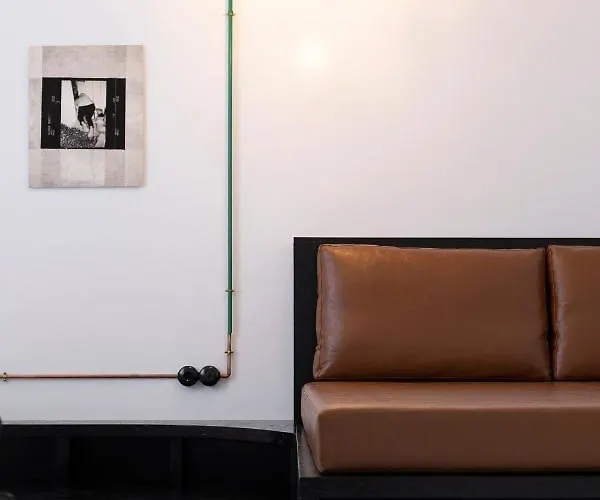 Trilogy Black Apartament