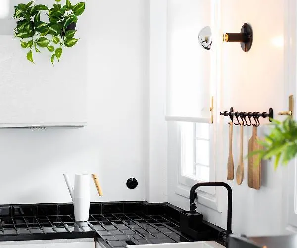 Trilogy Black Apartment Thessaloniki