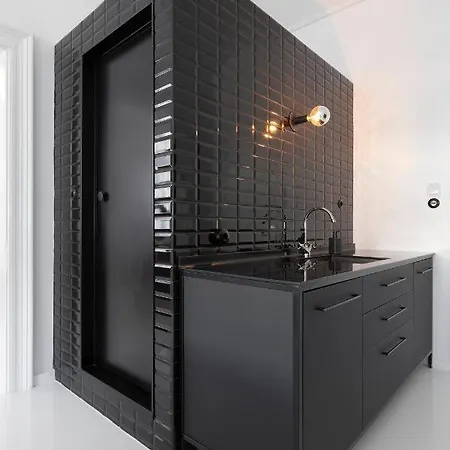 Apartamento Trilogy Black *